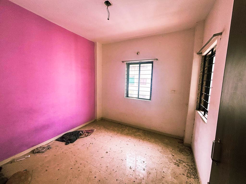 Property Photos 8