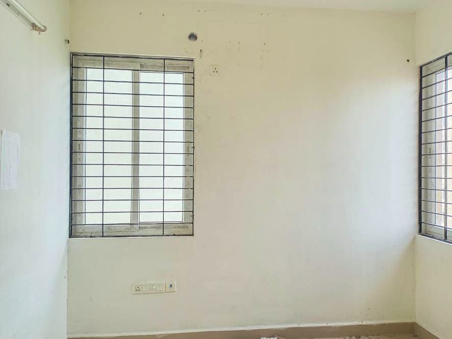 Property Photos 28