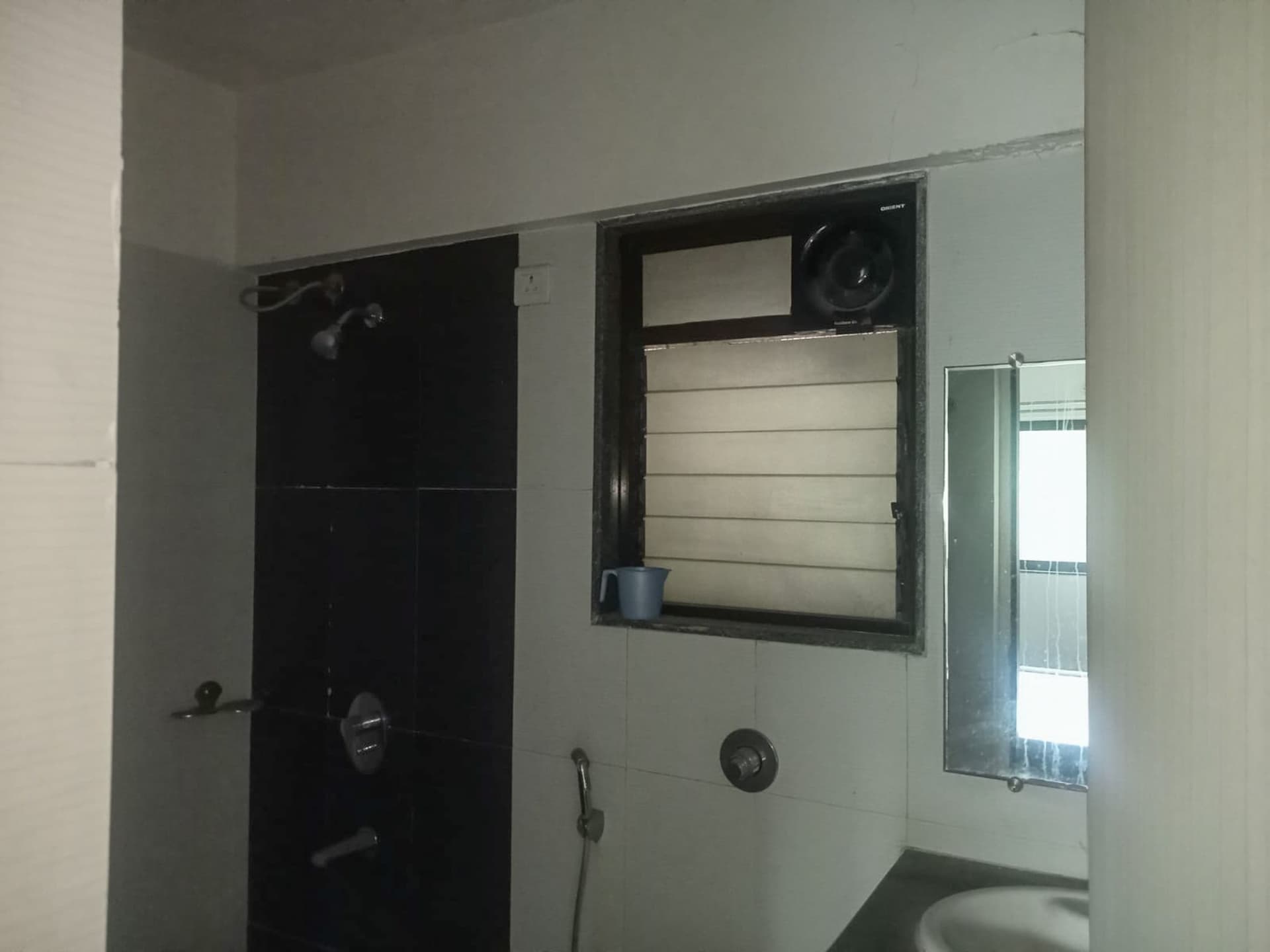Property Photos 6