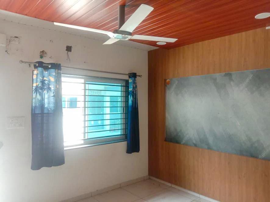 Property Photos 4
