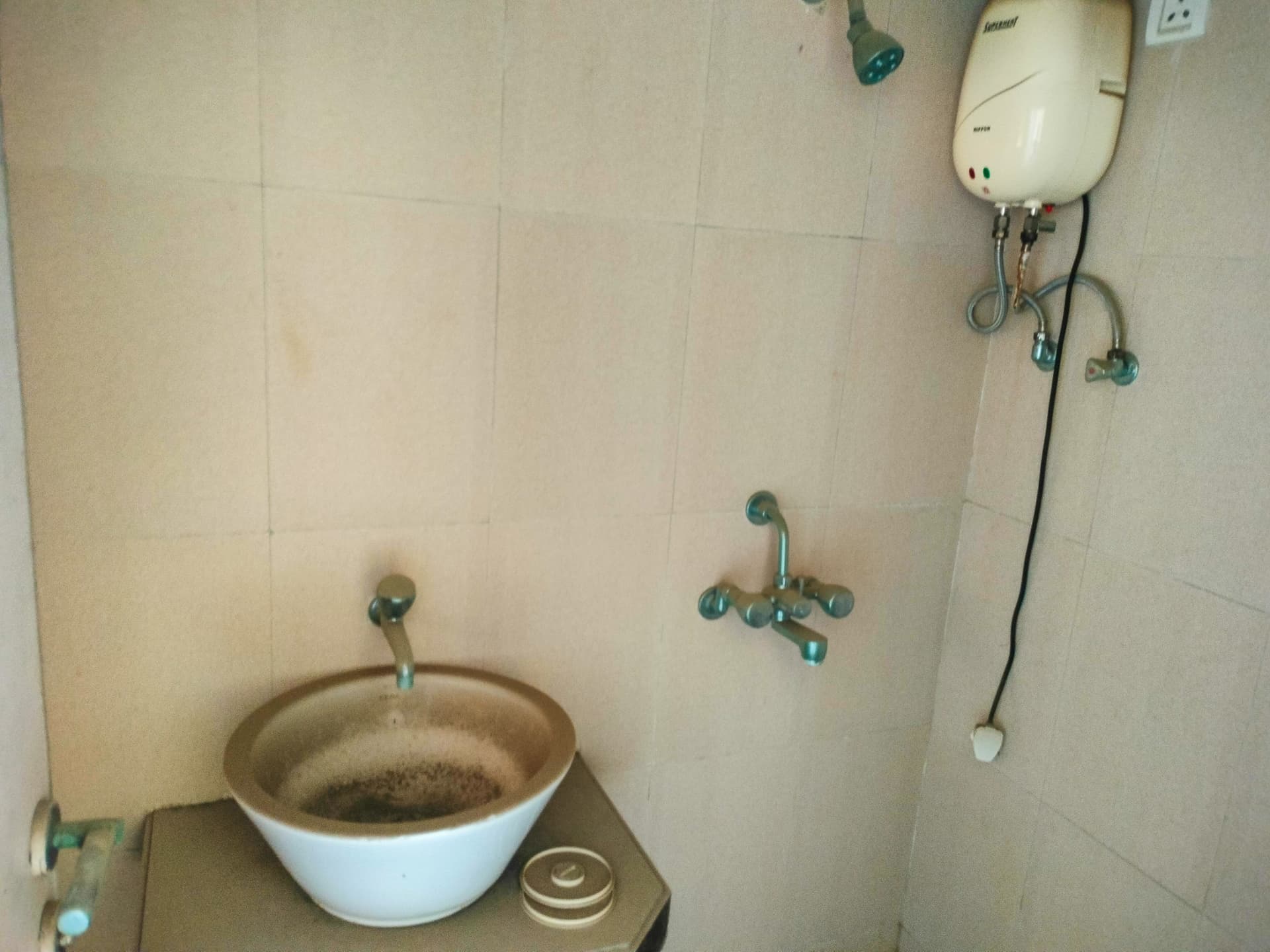 Property Photos 12