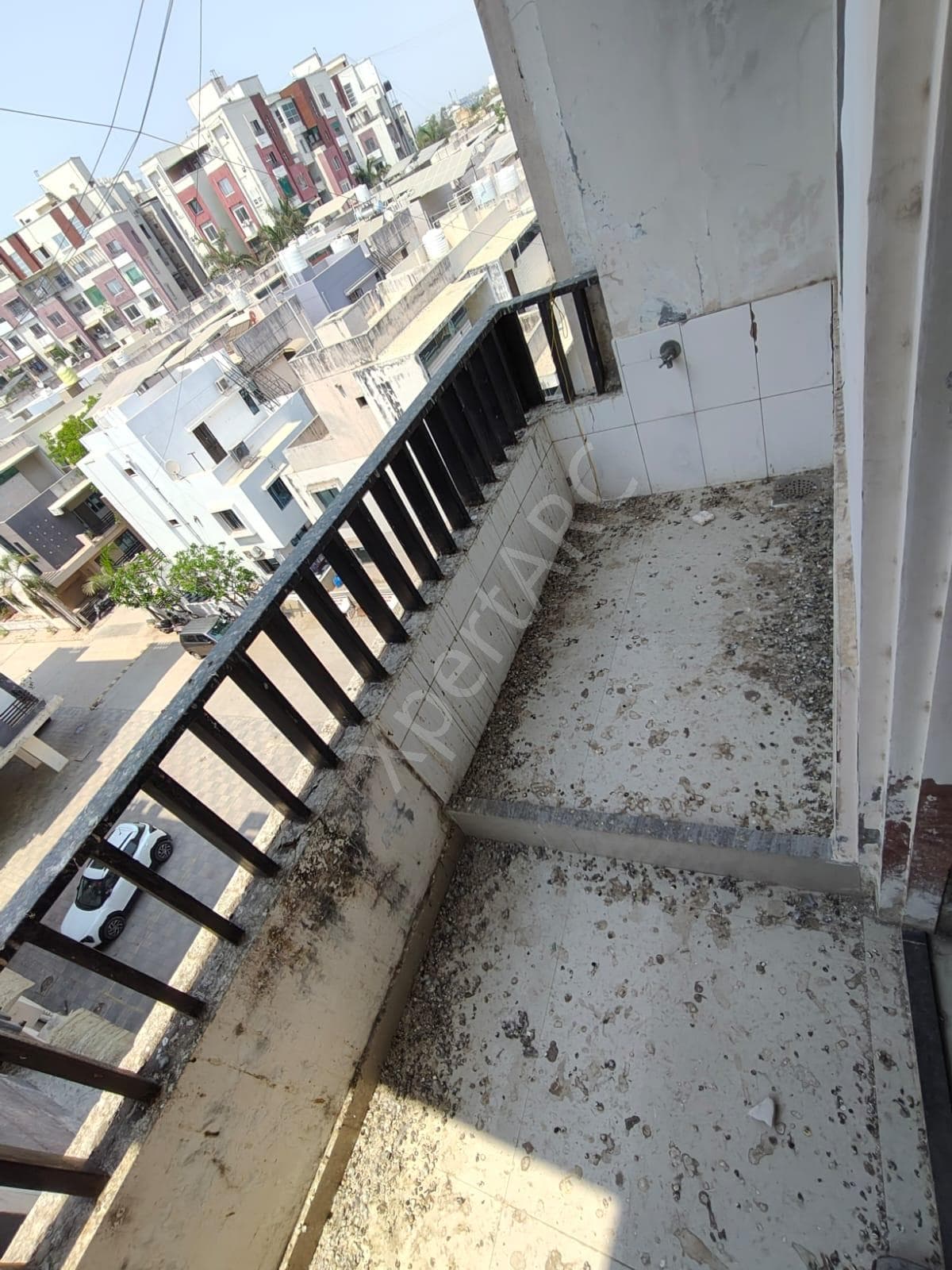 Property Photos 8