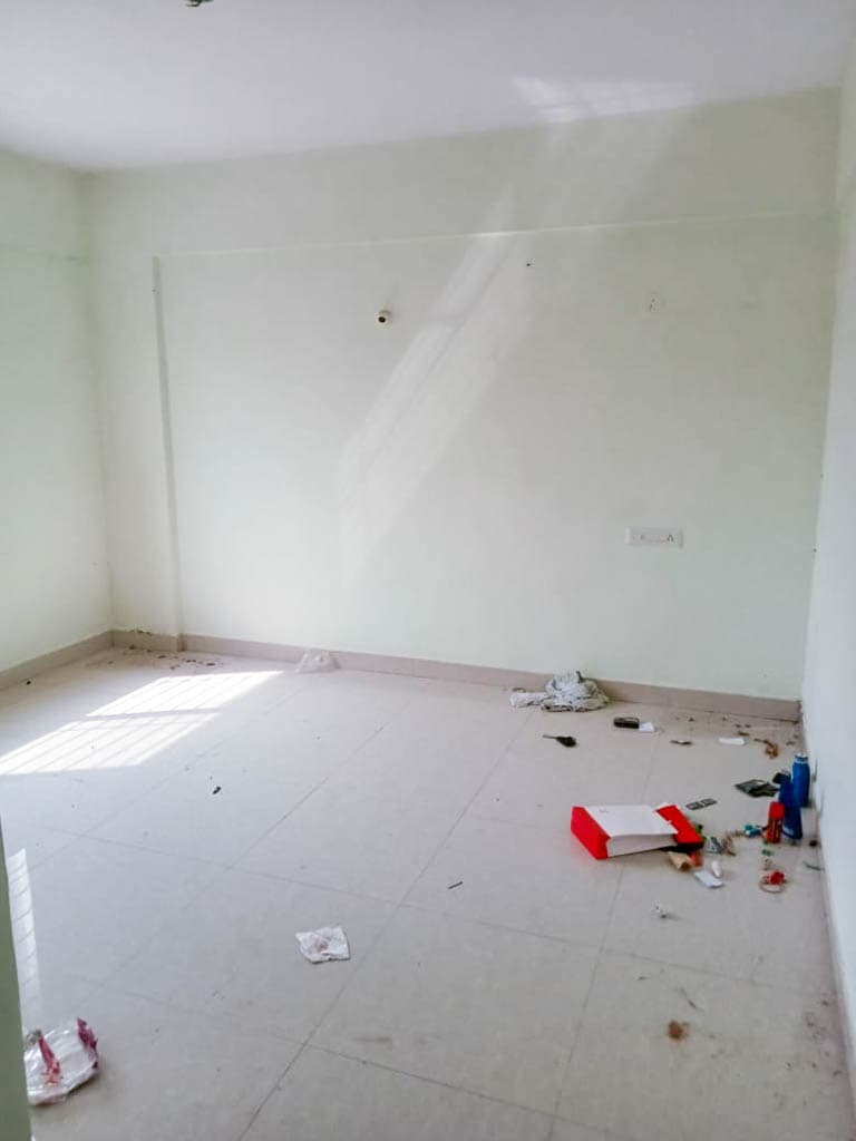 Property Photos 17