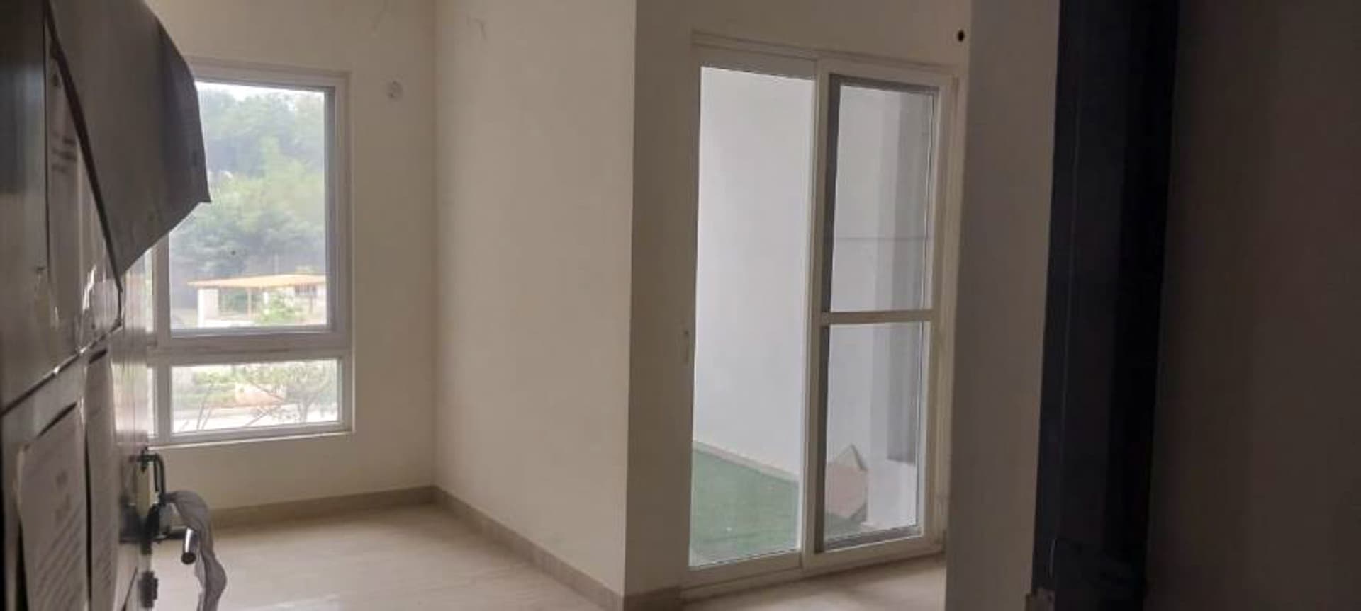 Property Photos 7