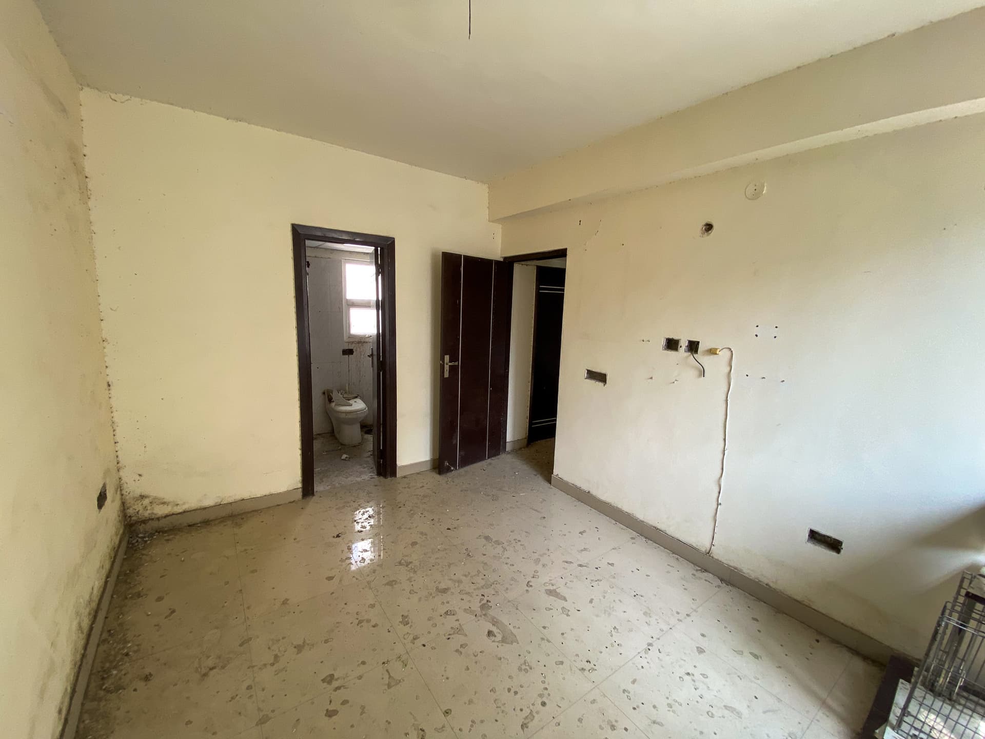 Property Photos 8