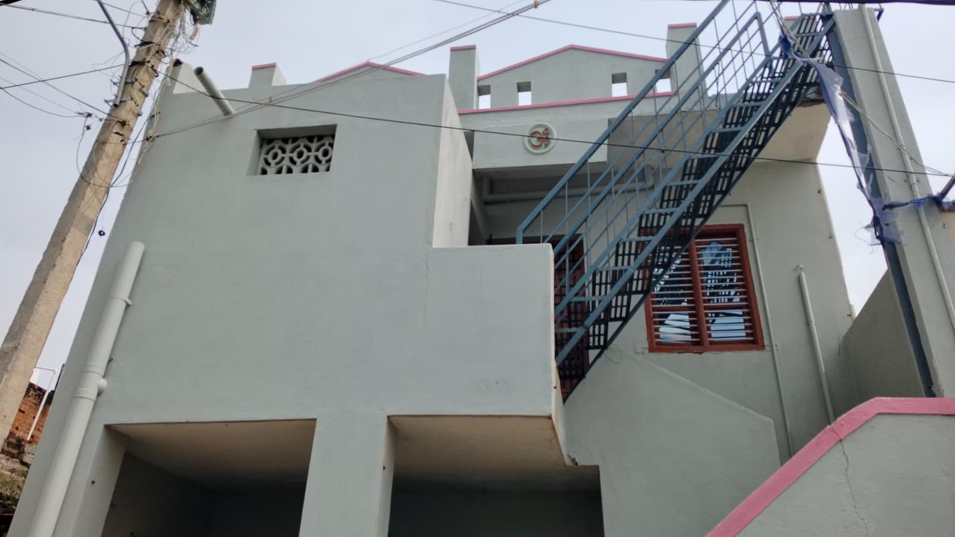 Property Photos 8
