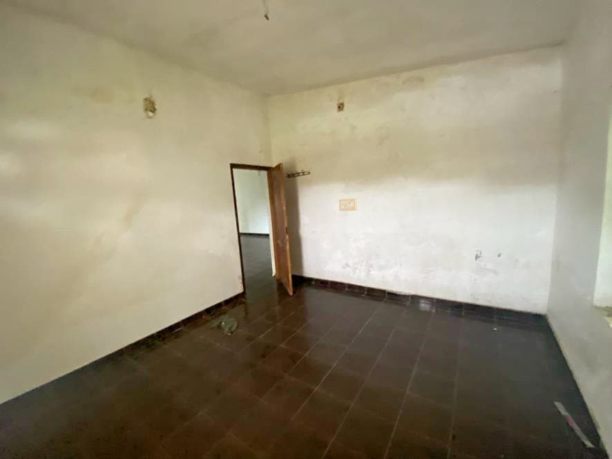 Property Photos 18