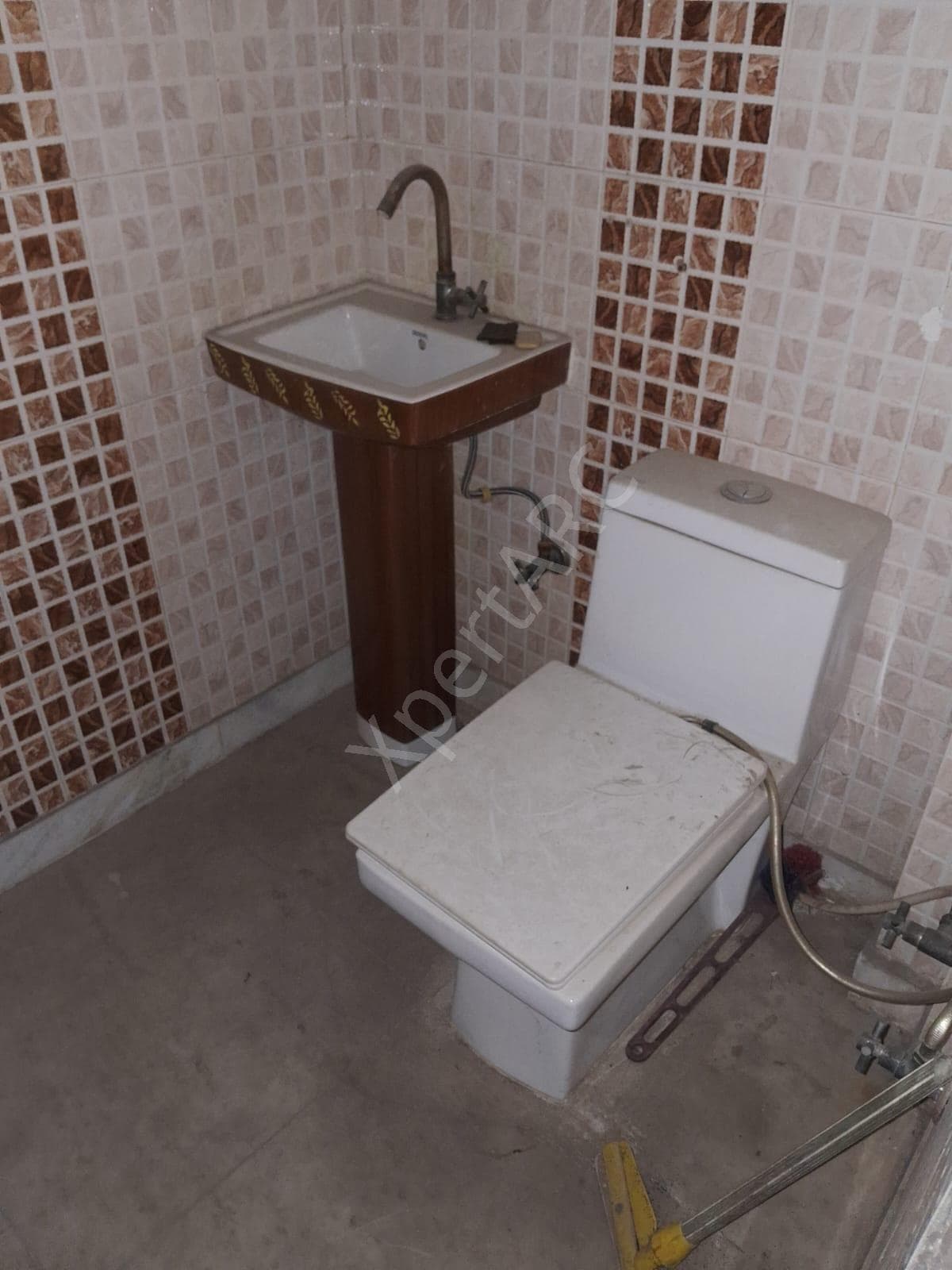 Property Photos 6