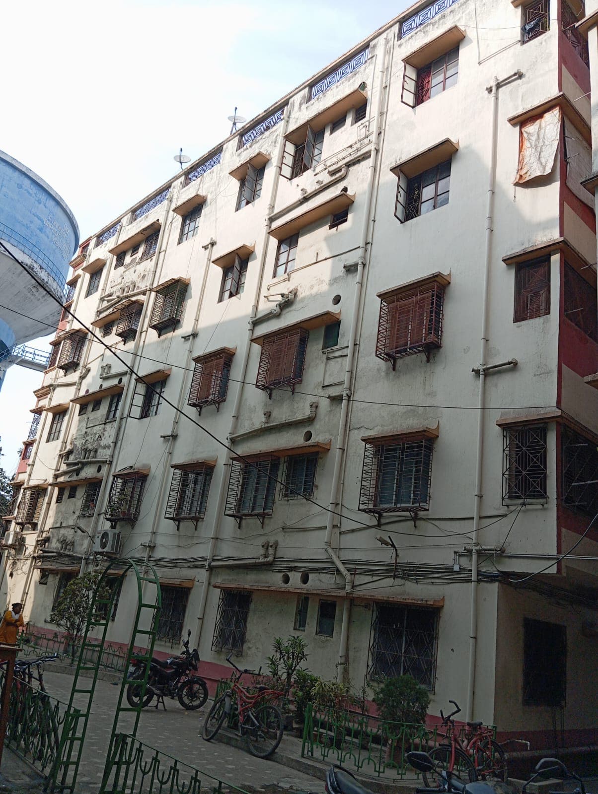 Property Photos 6