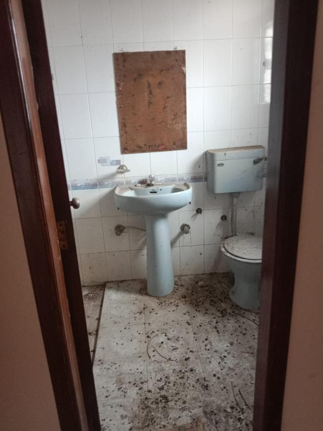 Property Photos 8