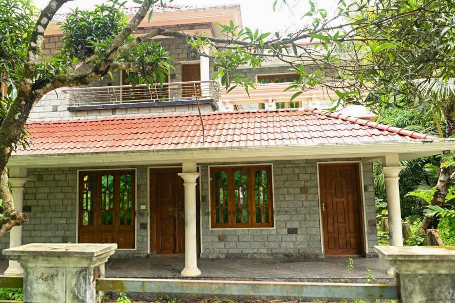 Property Photos 1