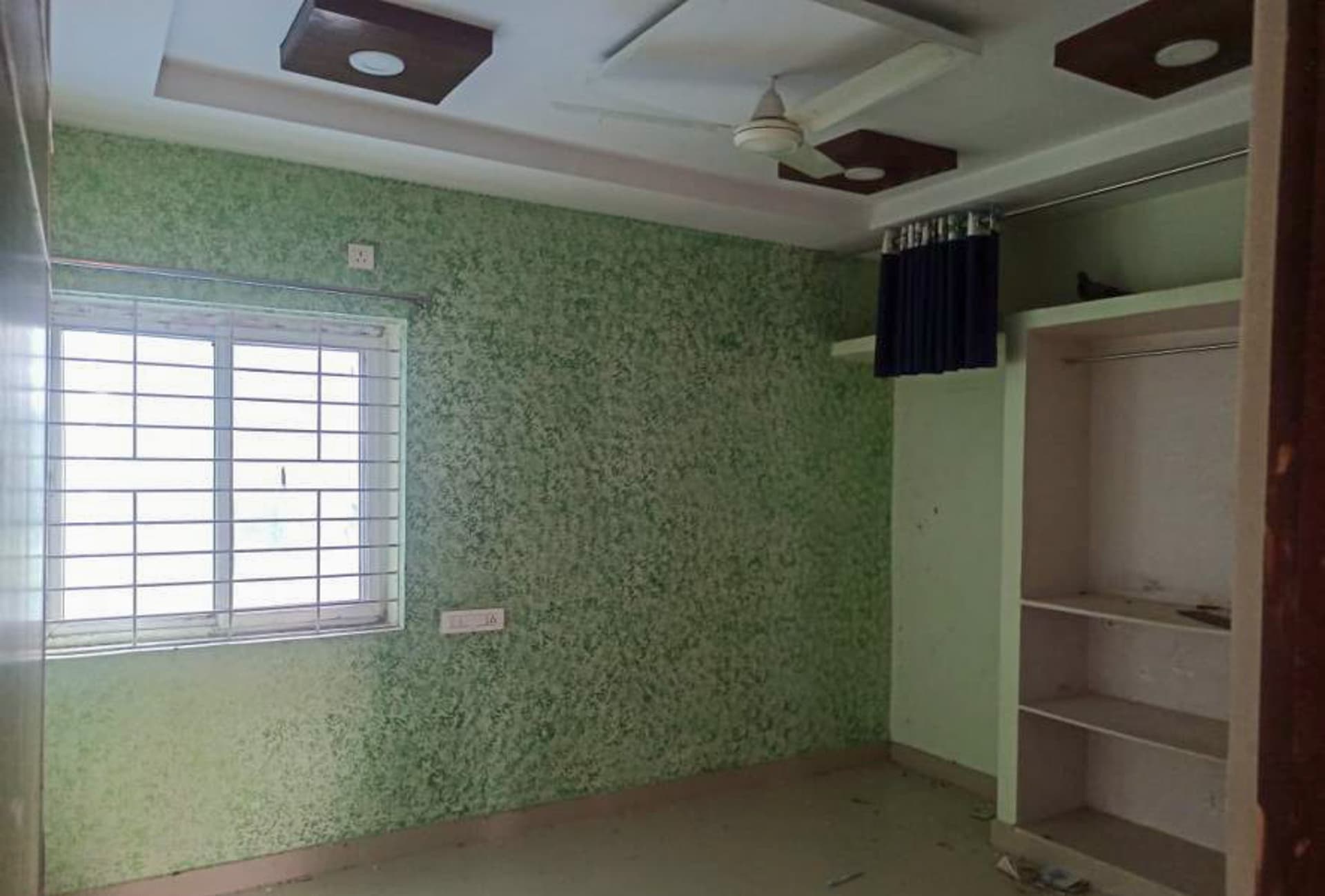 Property Photos 5