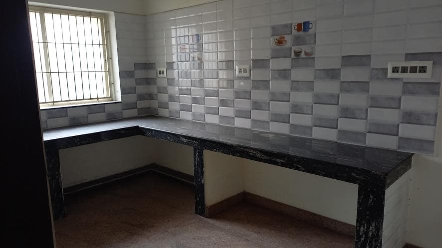 Property Photos 19