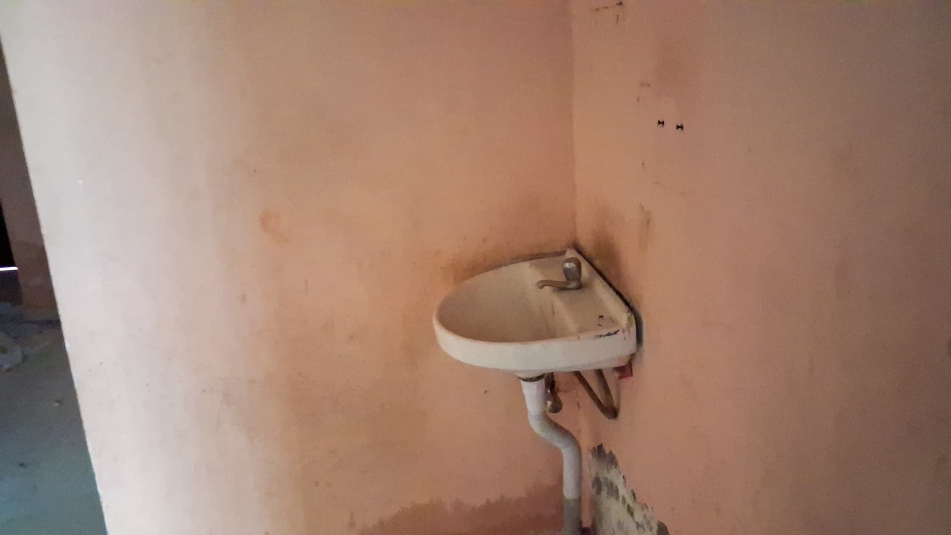 Property Photos 6