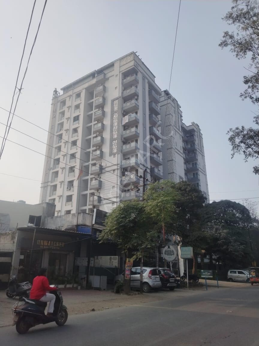 Property Photos 9