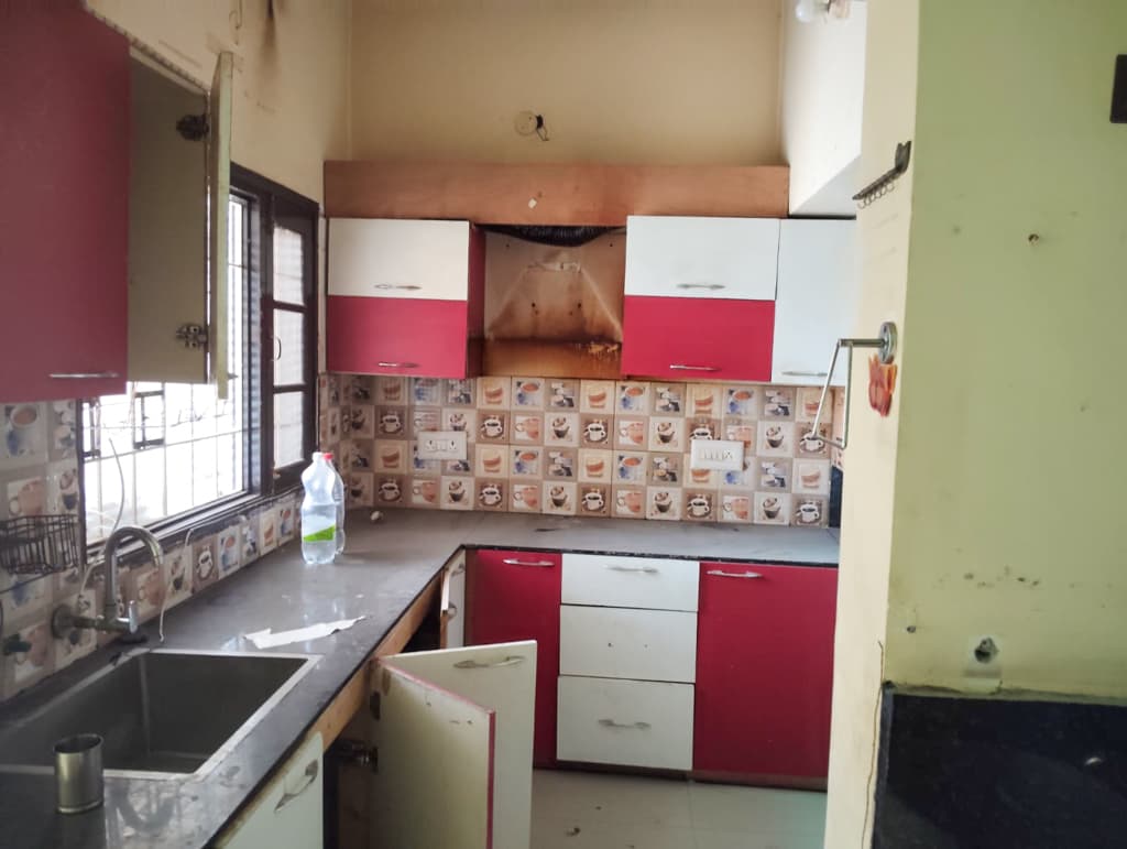 Property Photos 22
