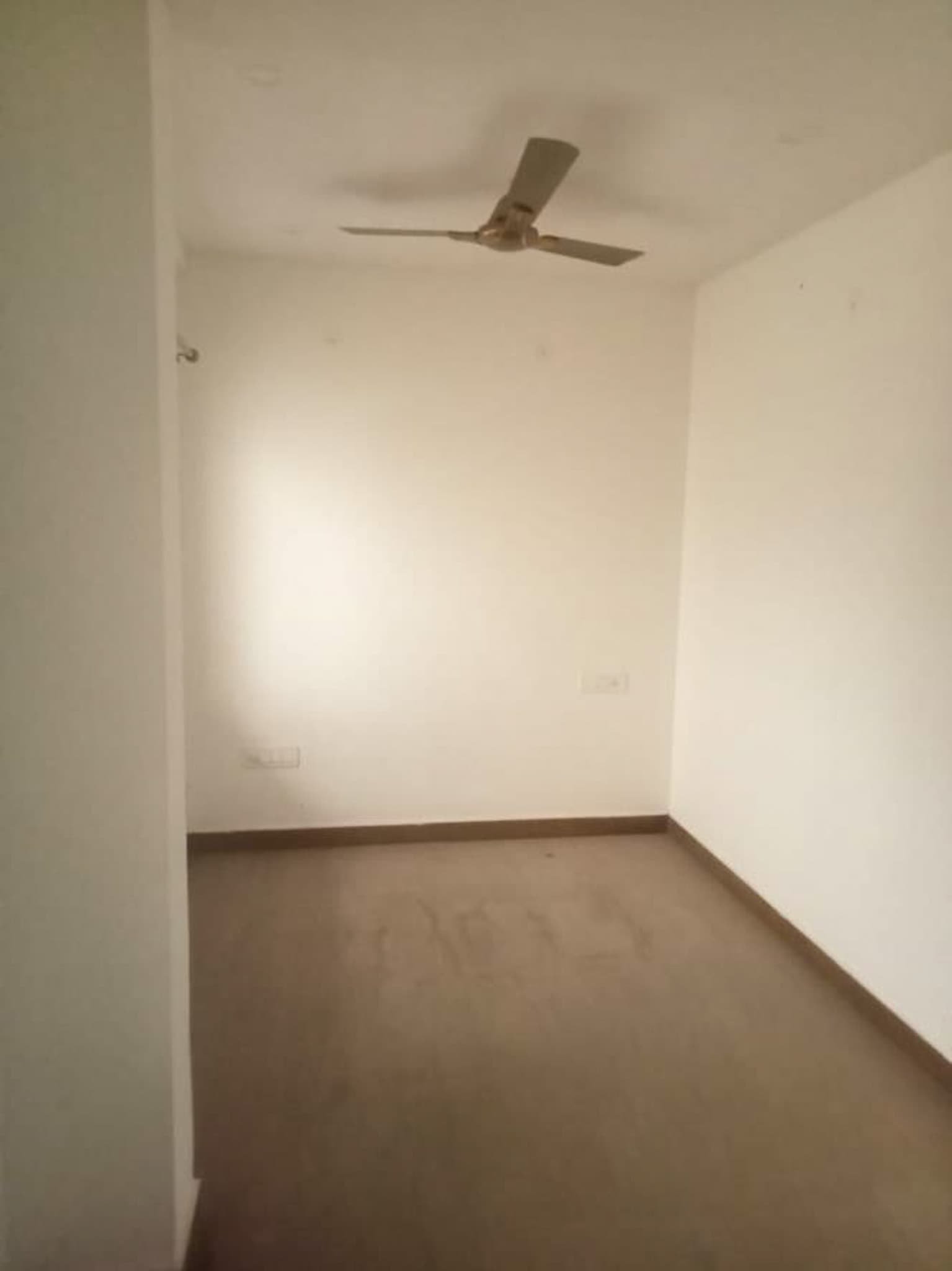 Property Photos 5