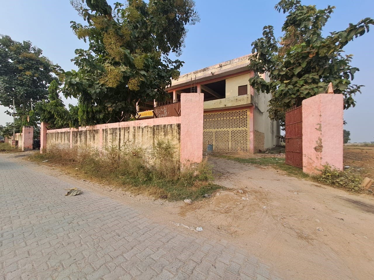 Property Photos 1