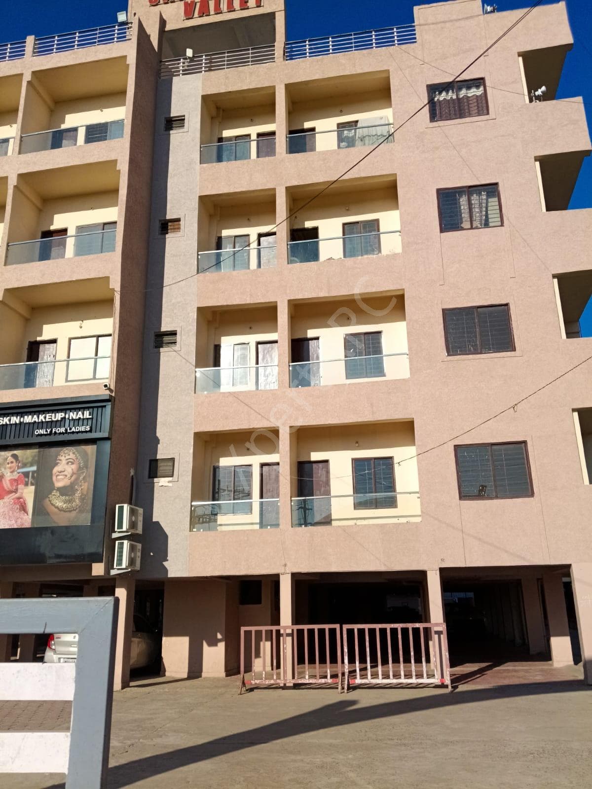 Property Photos 3
