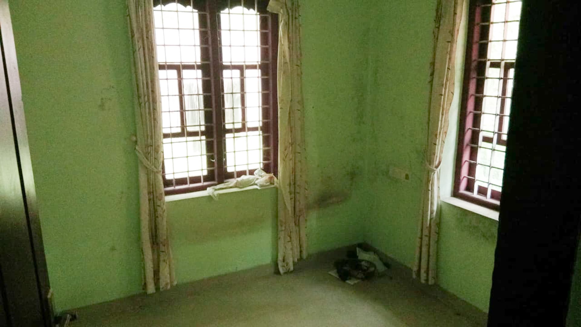 Property Photos 18