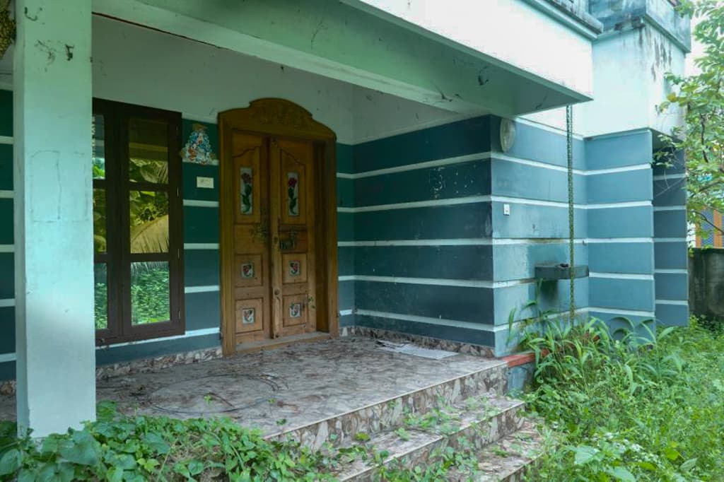 Property Photos 7