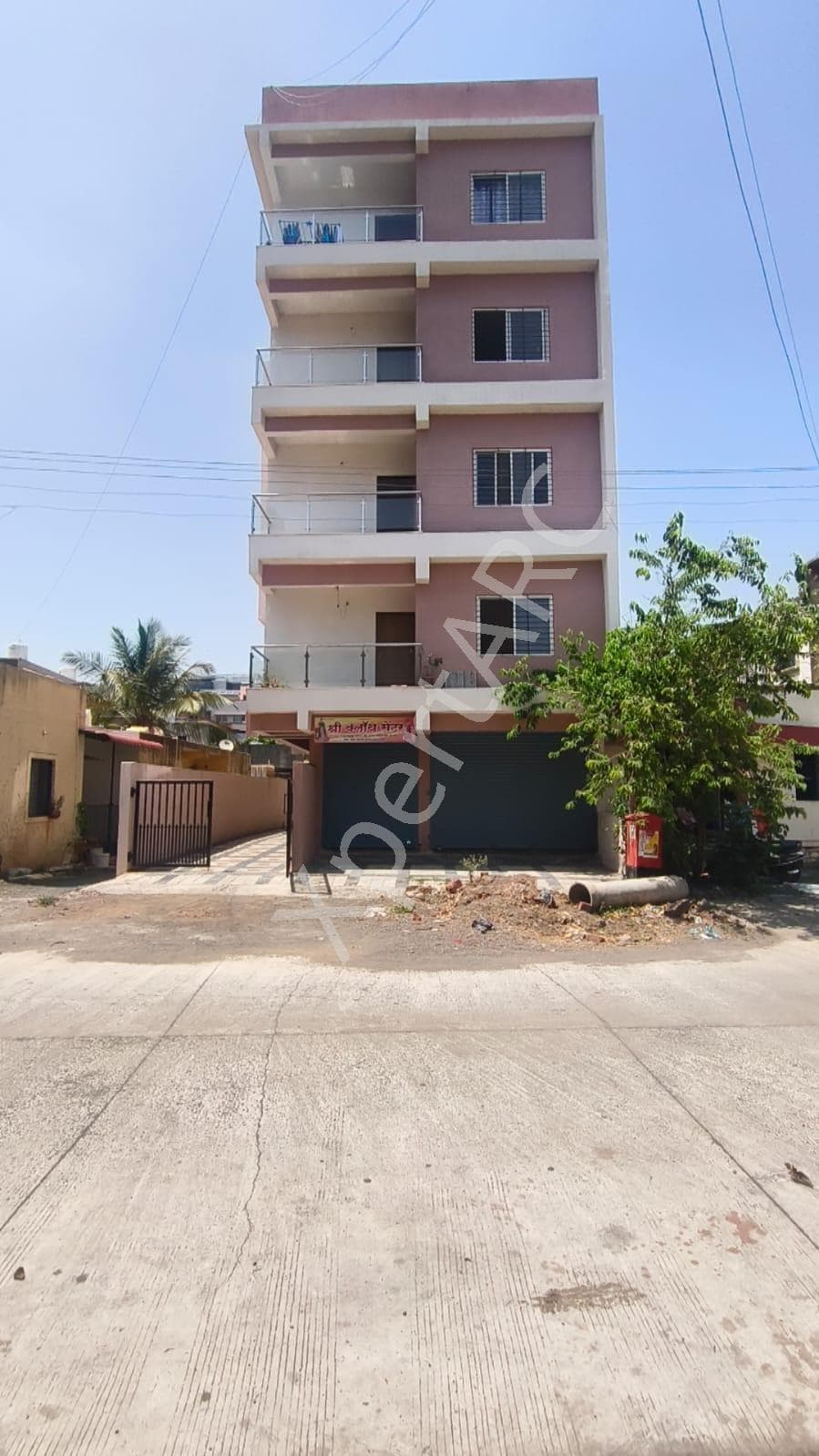 Property Photos 1