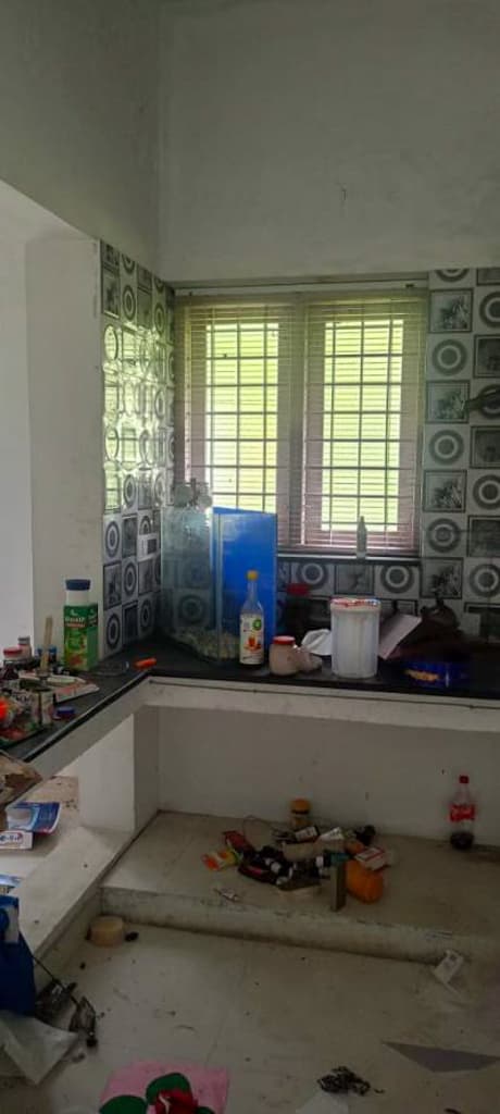 Property Photos 8