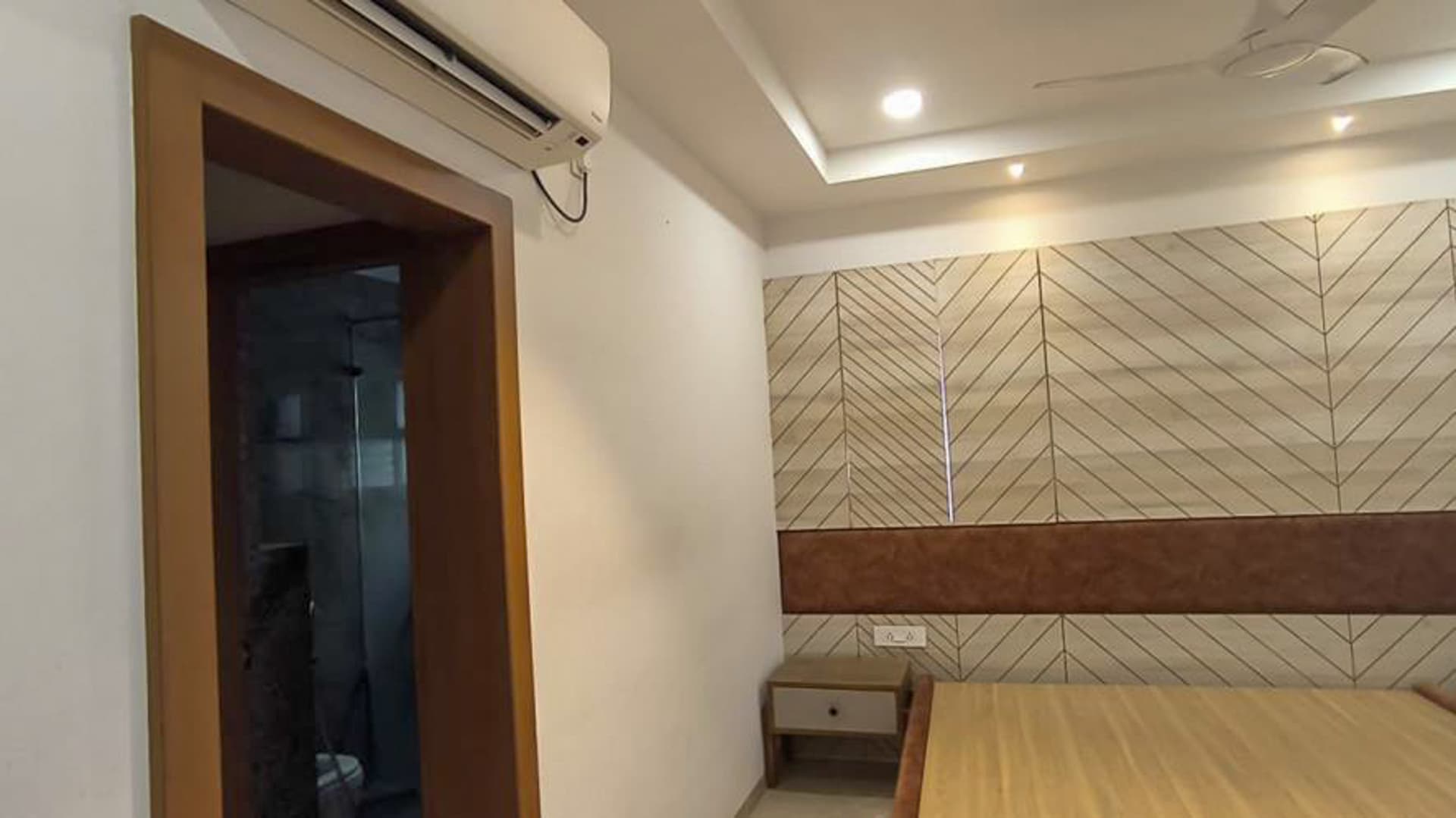 Property Photos 8