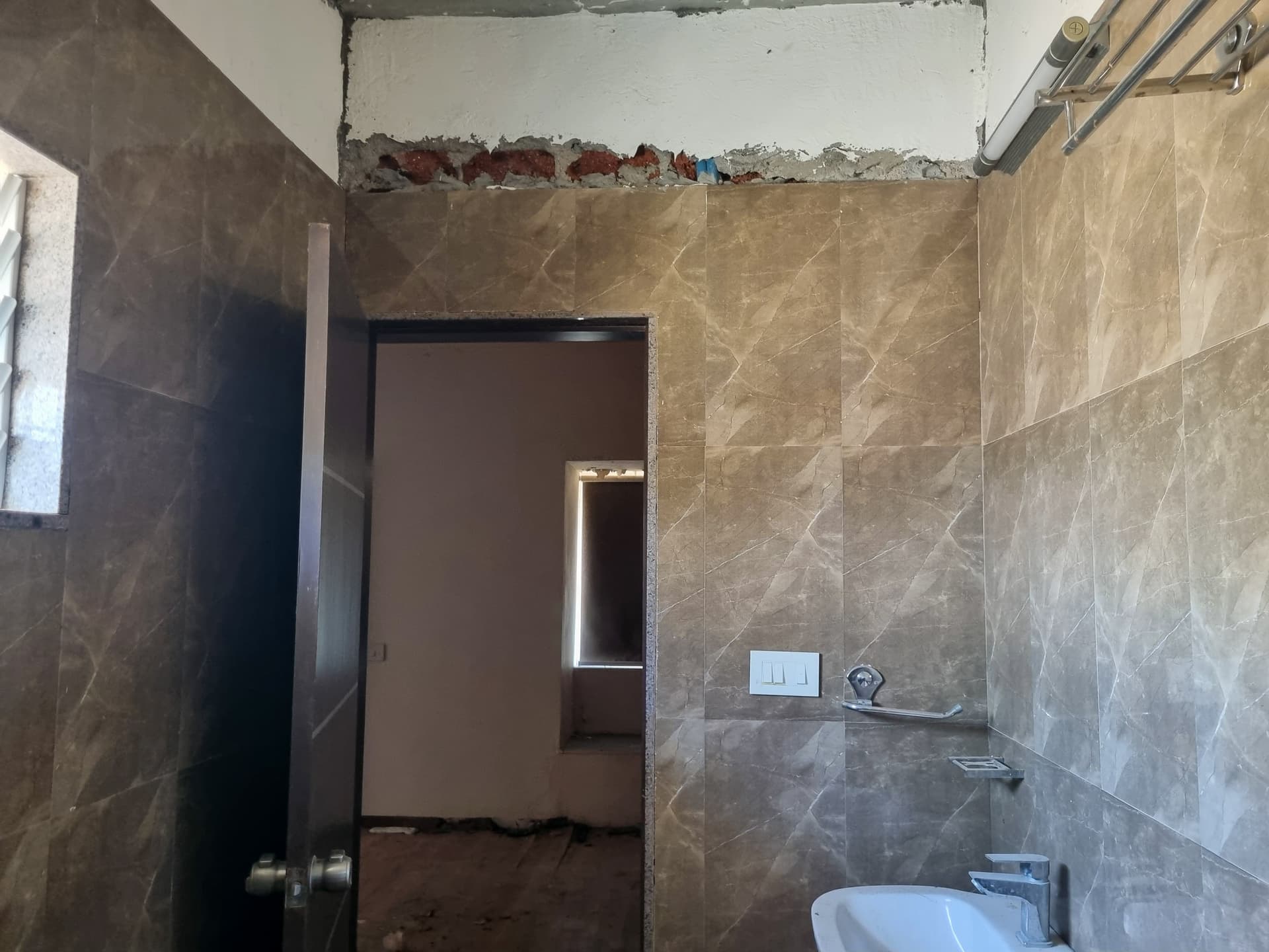 Property Photos 17