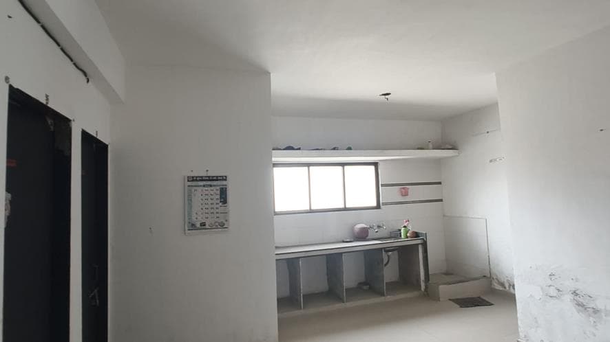 Property Photos 11