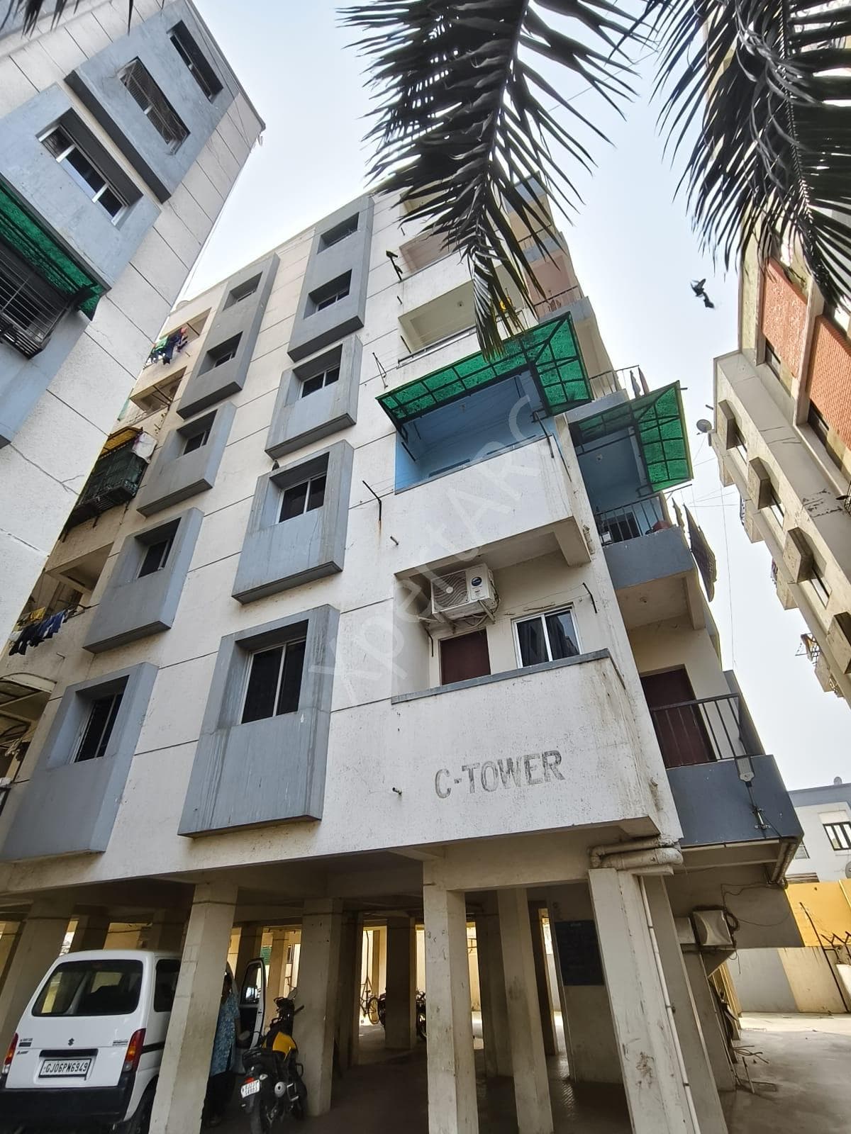 Property Photos 6