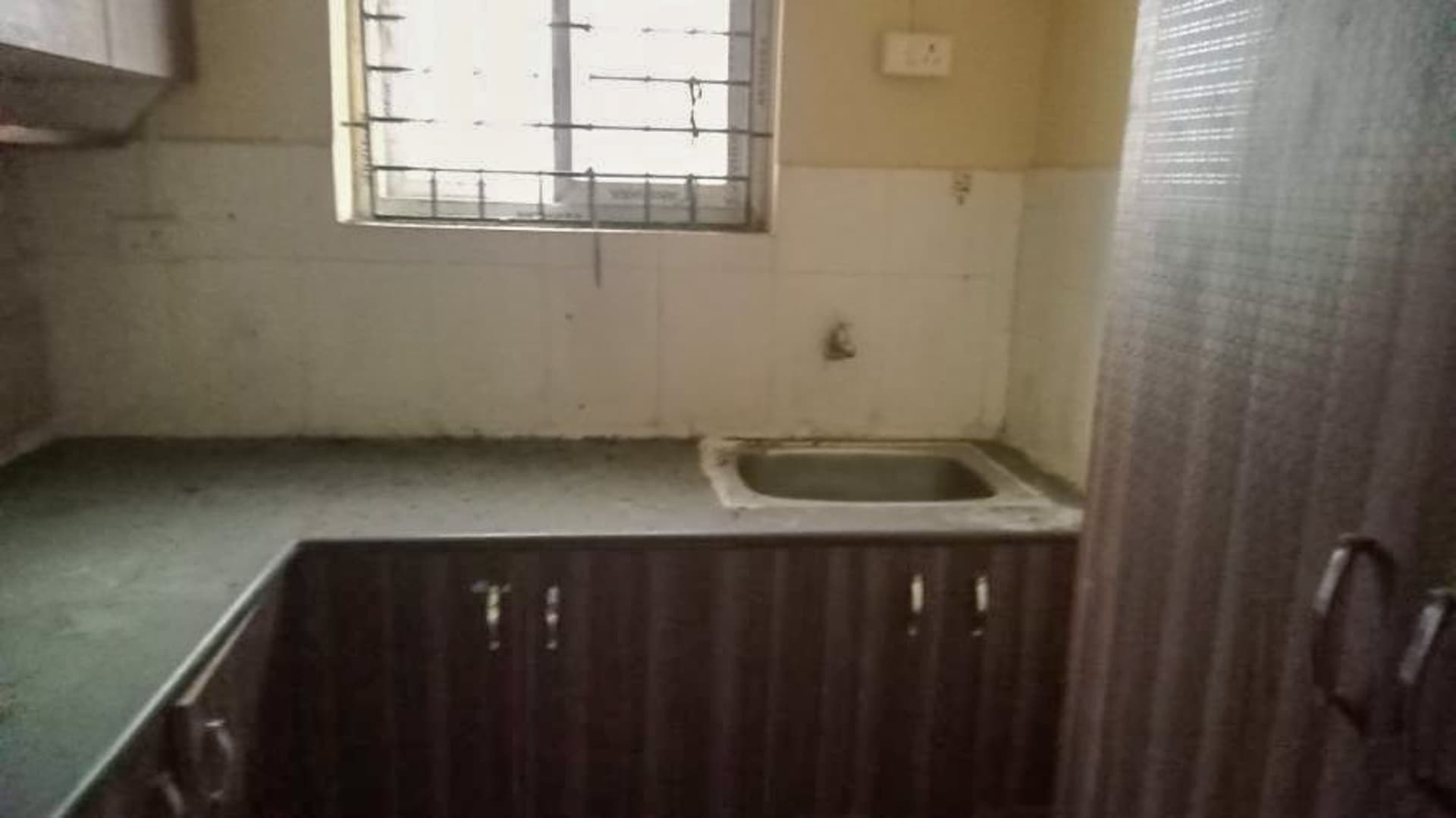 Property Photos 8