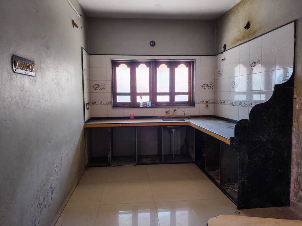 Property Photos 17