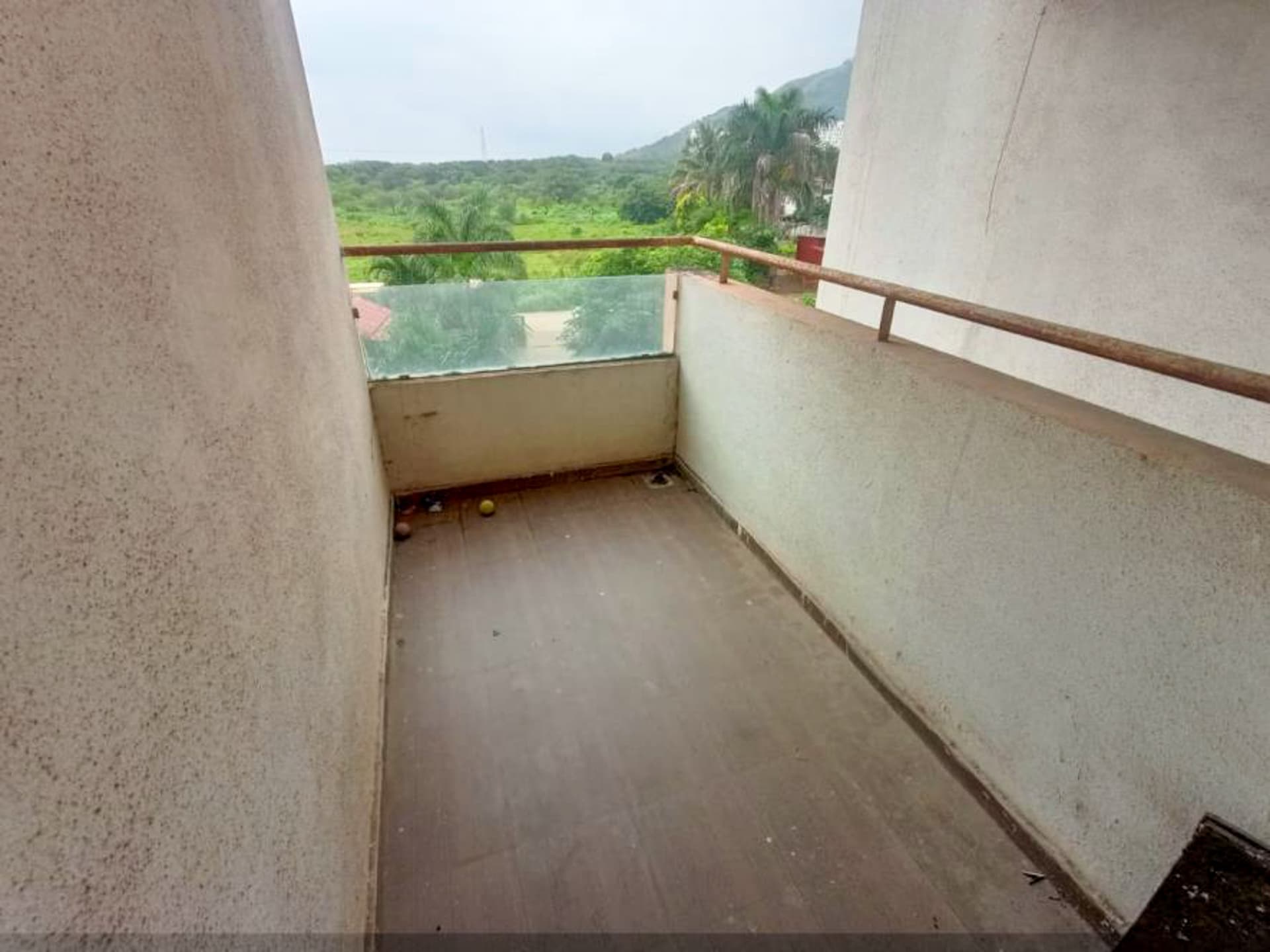 Property Photos 4
