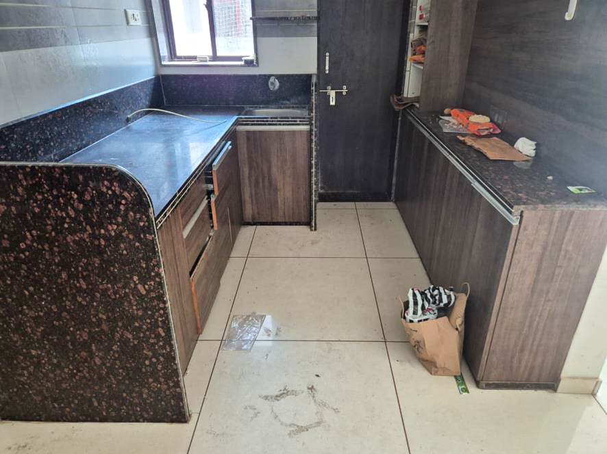 Property Photos 8