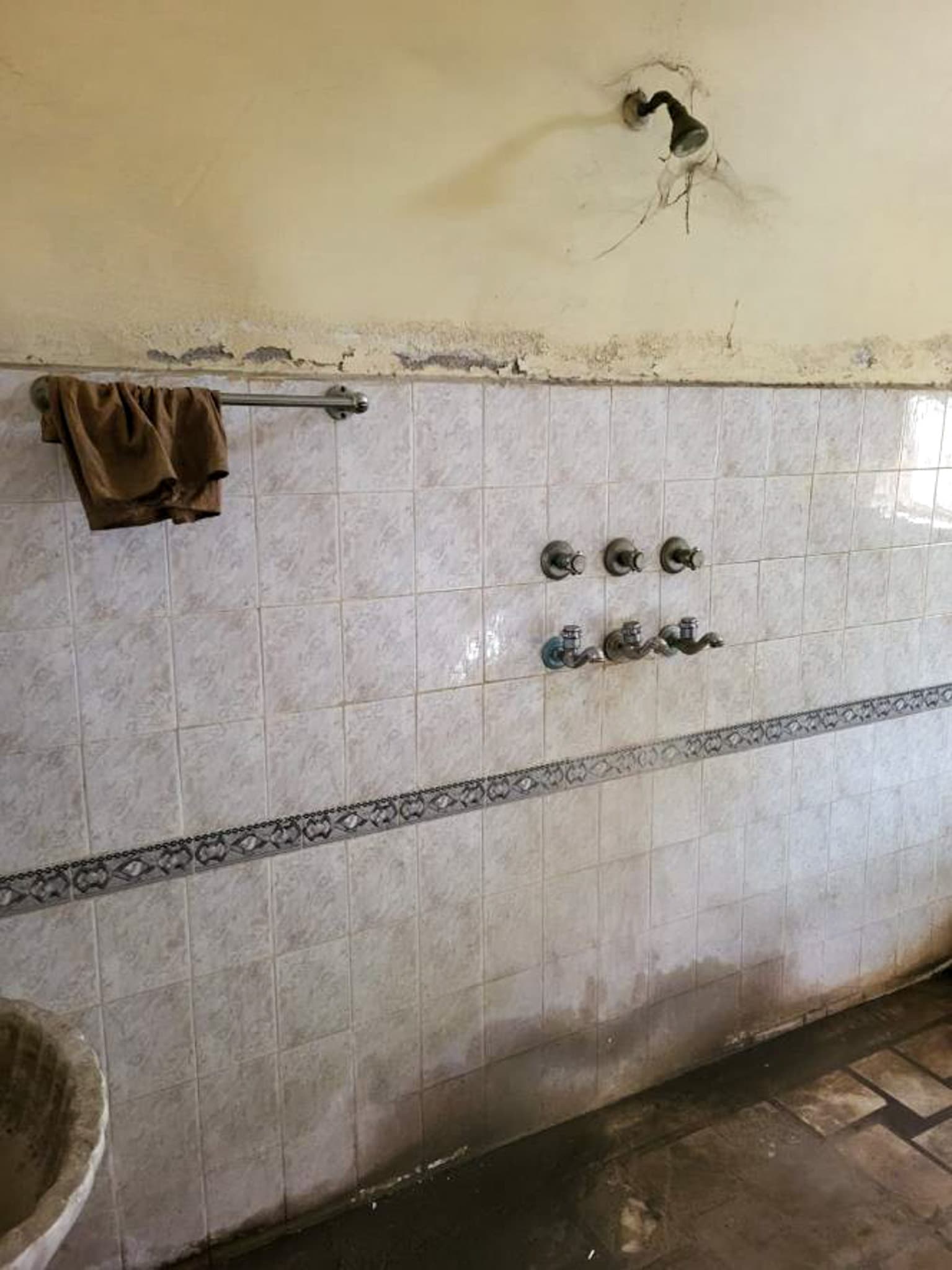Property Photos 17