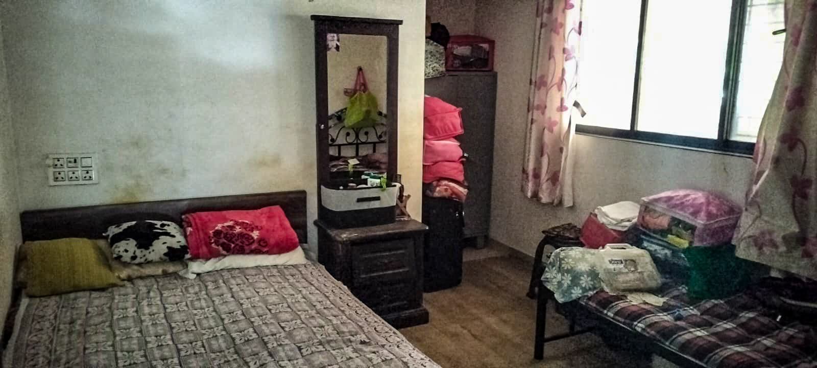 Property Photos 6