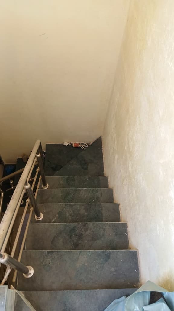 Property Photos 8
