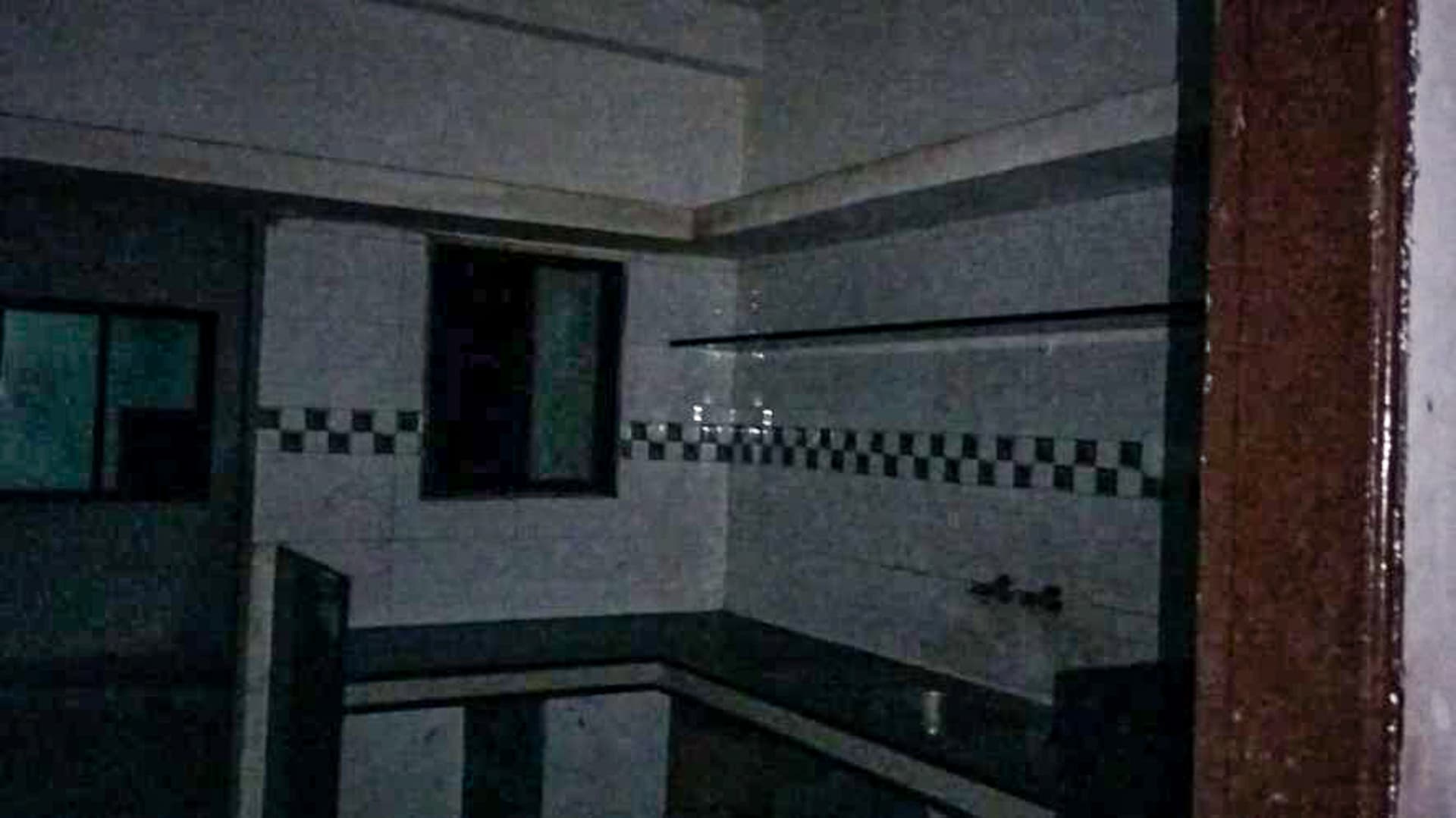 Property Photos 8