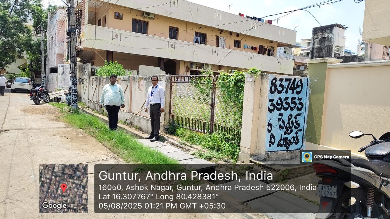 Property Photos 6