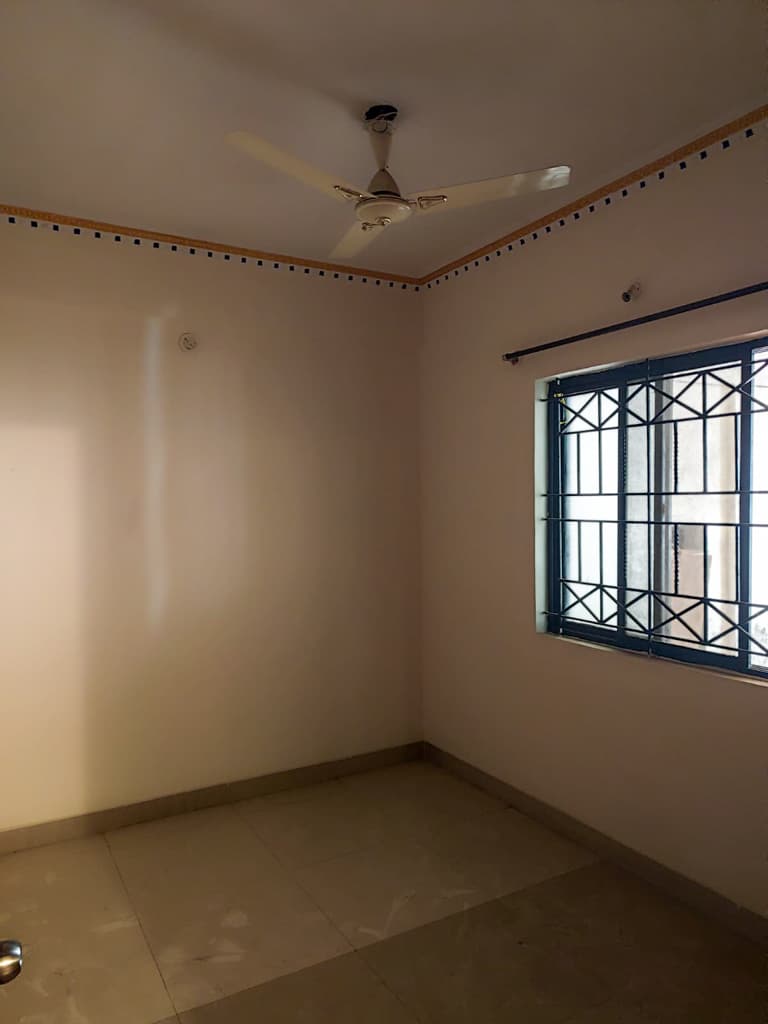 Property Photos 7