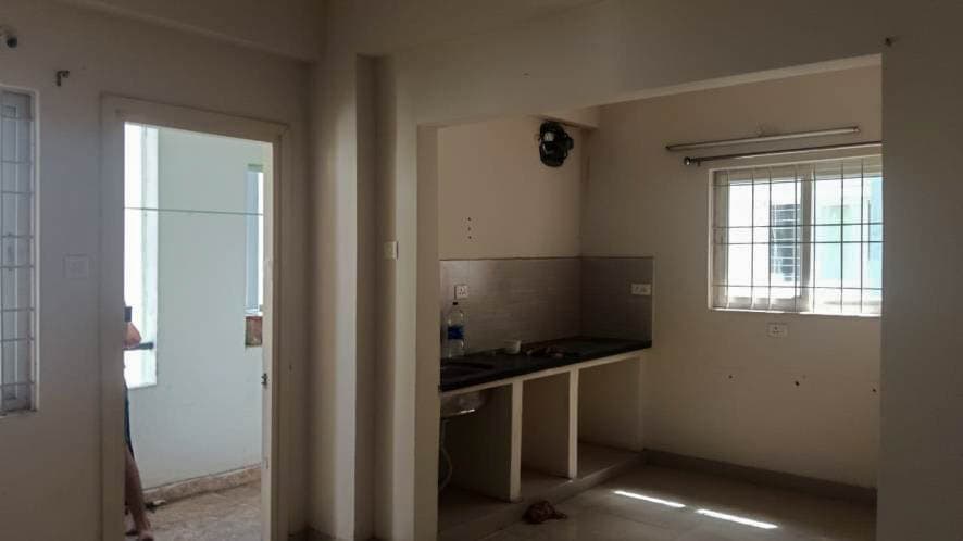 Property Photos 16