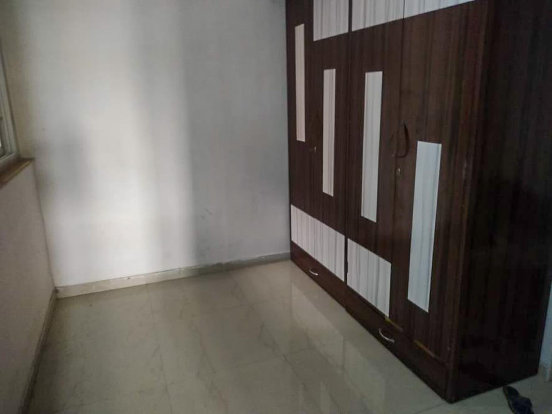 Property Photos 11