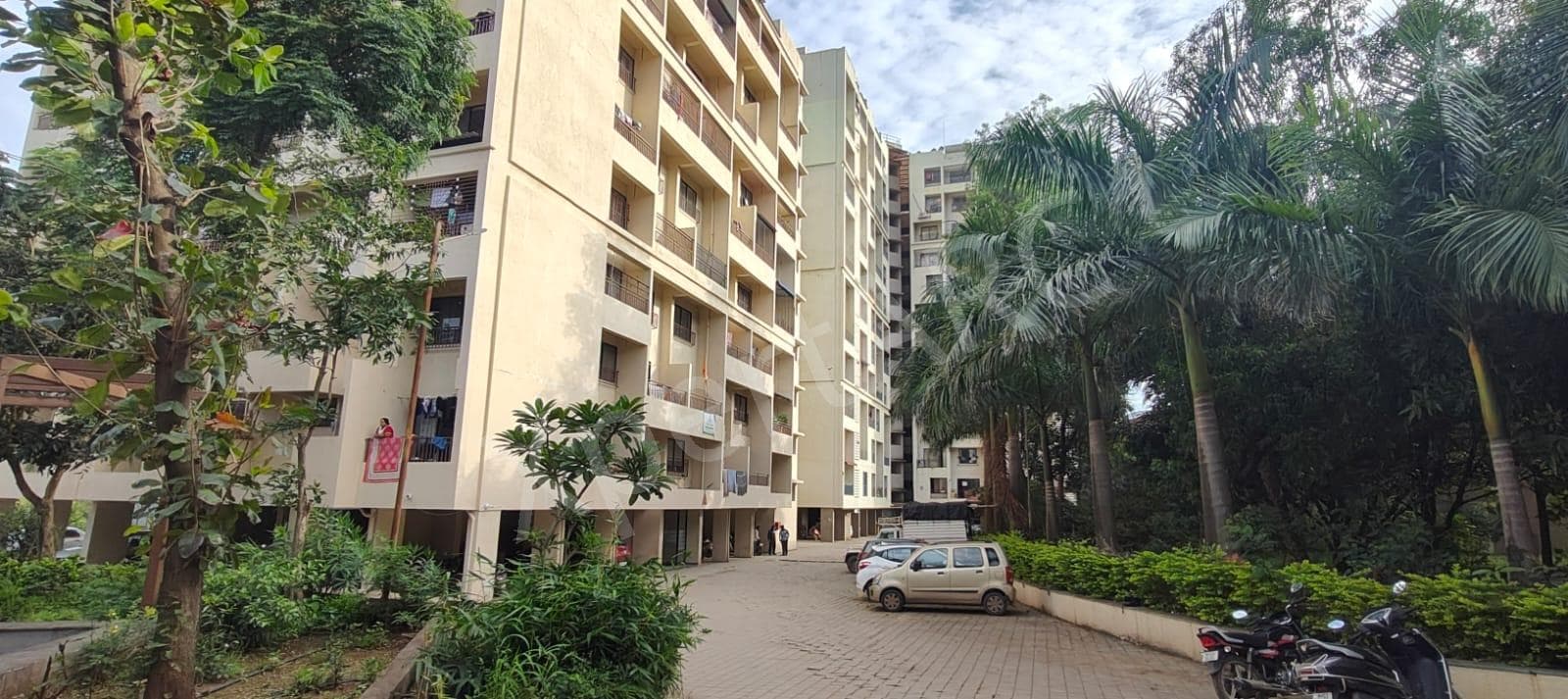 Property Photos 9