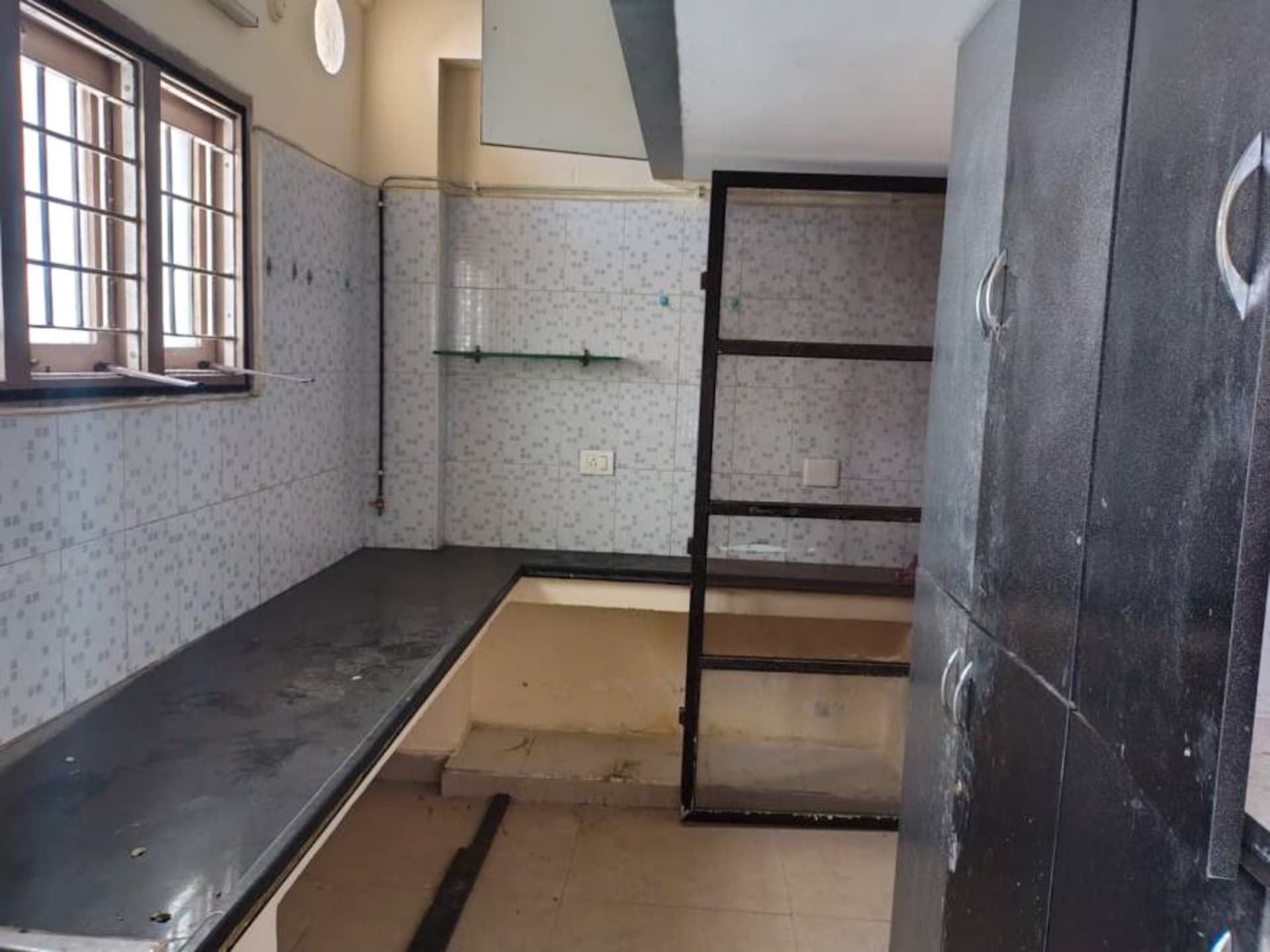 Property Photos 6