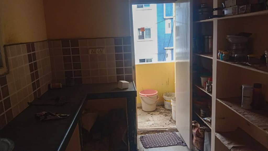 Property Photos 6