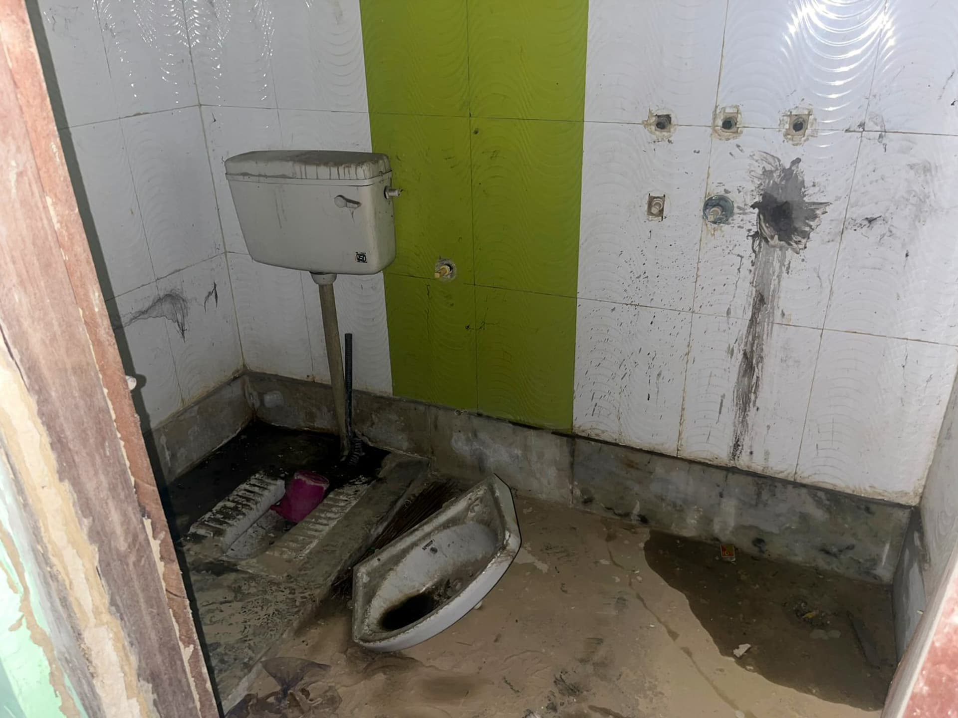 Property Photos 8