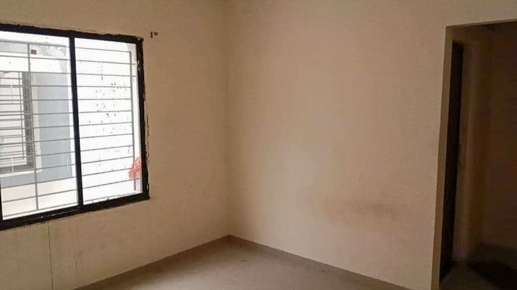 Property Photos 5