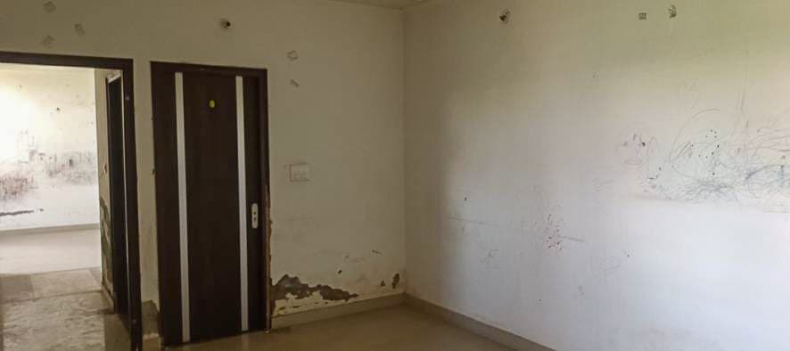 Property Photos 12