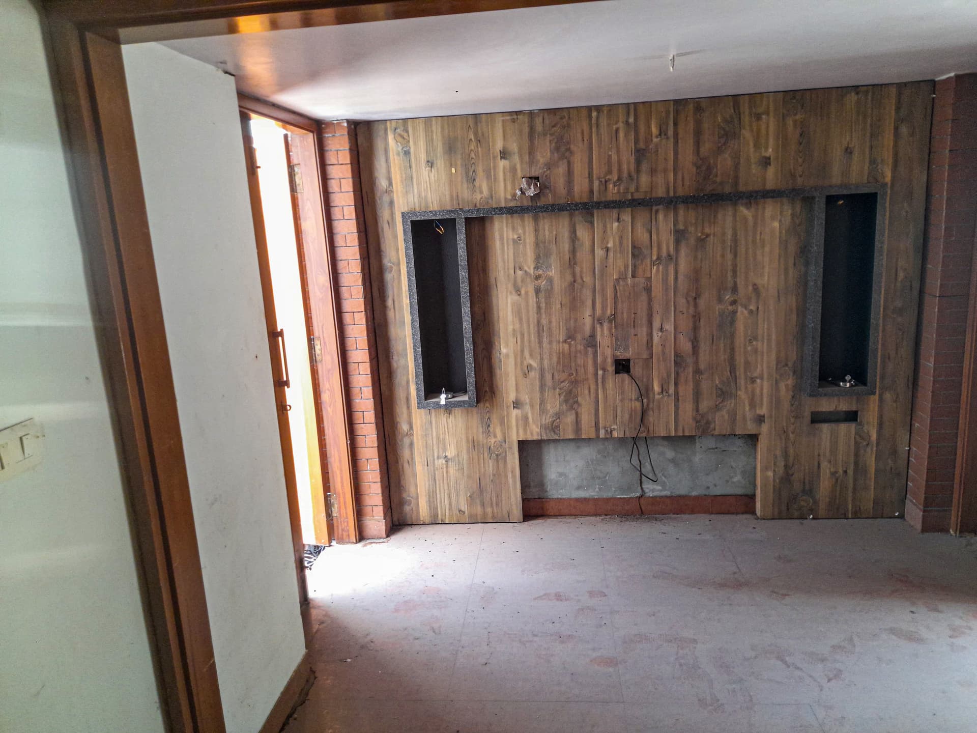 Property Photos 9